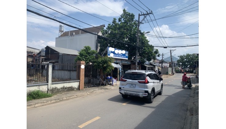 Cần Bán Đất Mặt Tiền Trung Tâm Hóc Môn 560m2 Ful TC Giá 23 Tỷ
